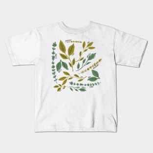 Green Herb Delight: A Pattern Featuring Basil, Thyme, Parsley, and Mint Kids T-Shirt